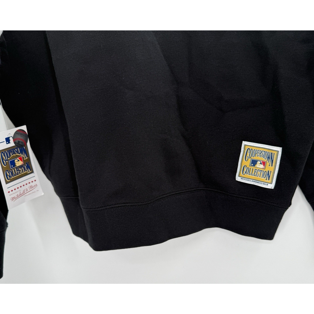 Mitchell & Ness Womens Quarter Zip Sweatshirt Cincinnati Reds Cooperstown Small - Picture 4 of 6